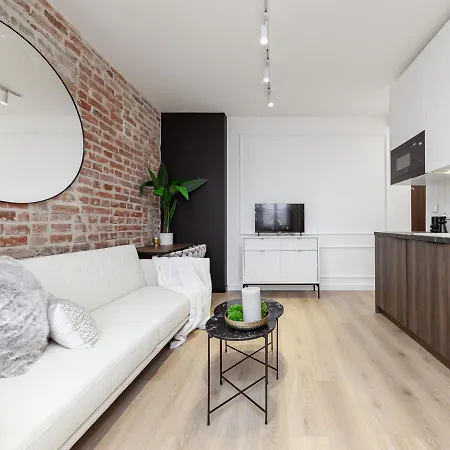 Mianowskiego 24 - W Centrum Warschau